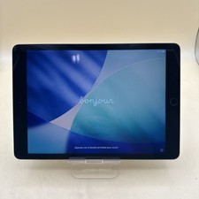 Apple iPad 8th Gen - 32GB - Wi-Fi
