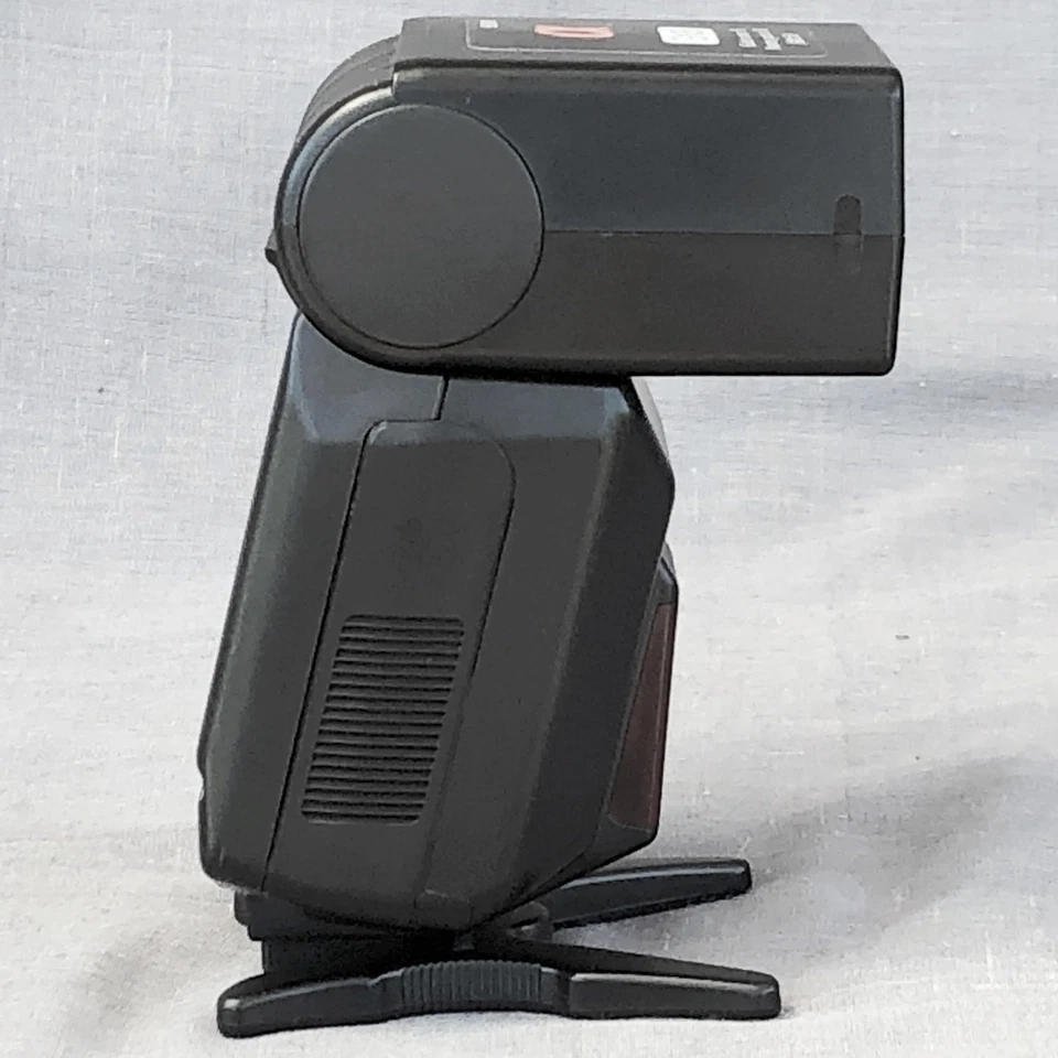 Sony HVL-F36AM Shoe Mount Zoom Flash Unit with Diffuser and Stand - Excellent - Image 4 of 4