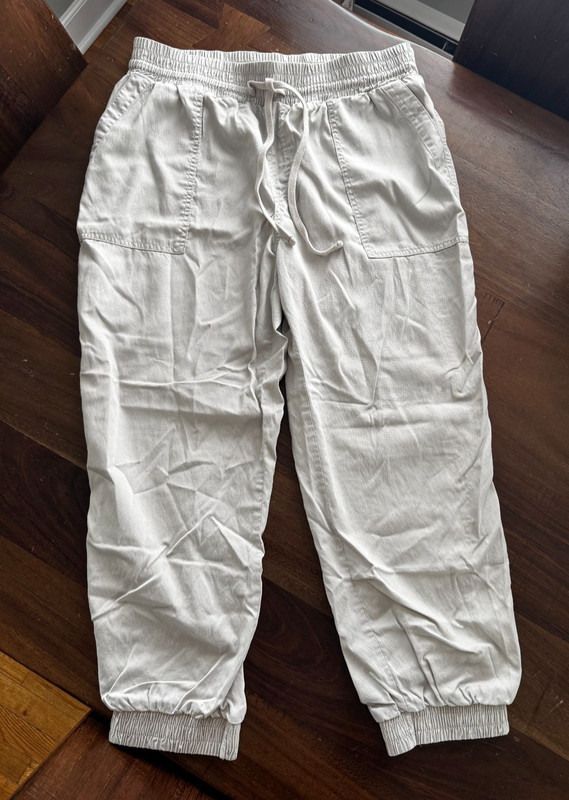 A New Day Women's High Rise Ankle Jogger Pants - Size Large - Cream