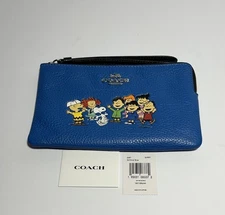 COACH X Peanuts “The Gangs All Here.”Large Corner Zip Leather Wristlet/Wallet