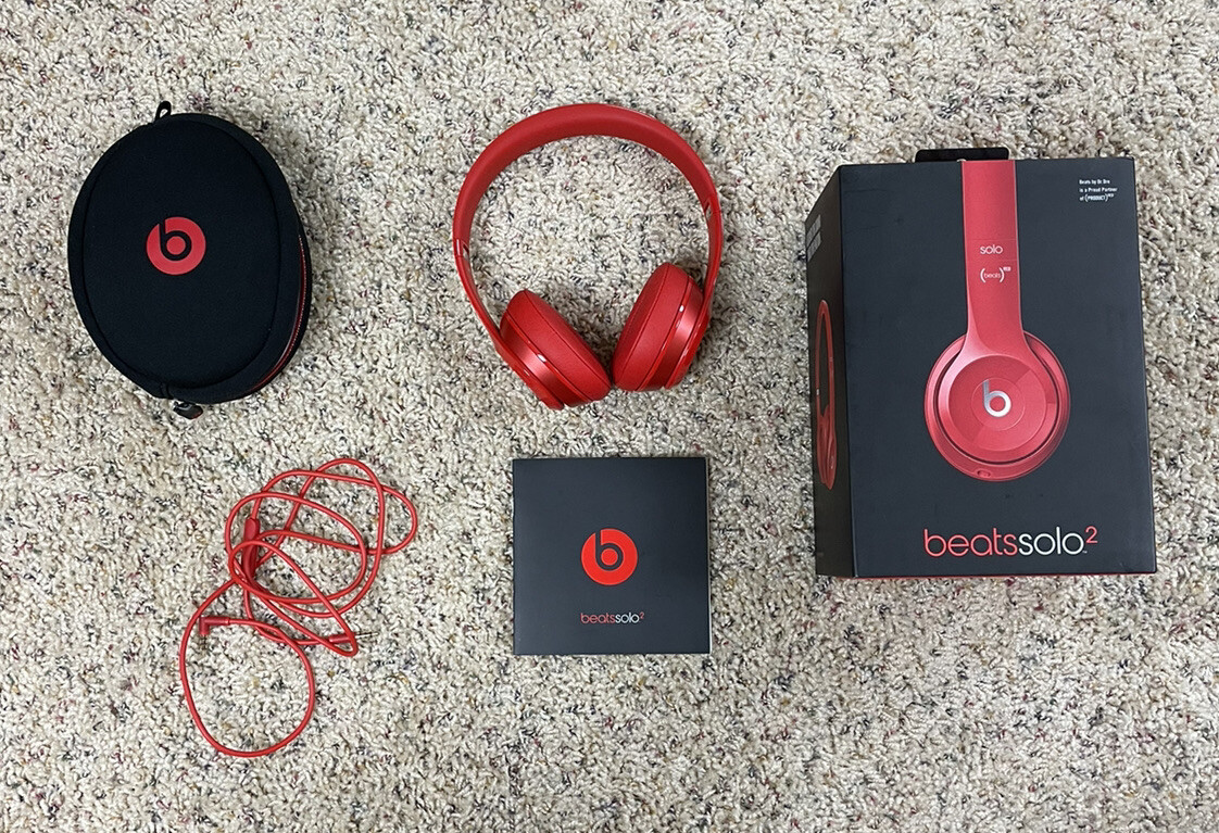 Beats by Dr. Dre Solo2 Headband Headphones - Red Coca Cola Beats by Dr. Dre Solo2 Headband Headphones - Red Coca Cola