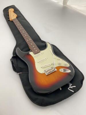 Electric Guitar Fender Hybrid II Stratocaster SSS Synchro