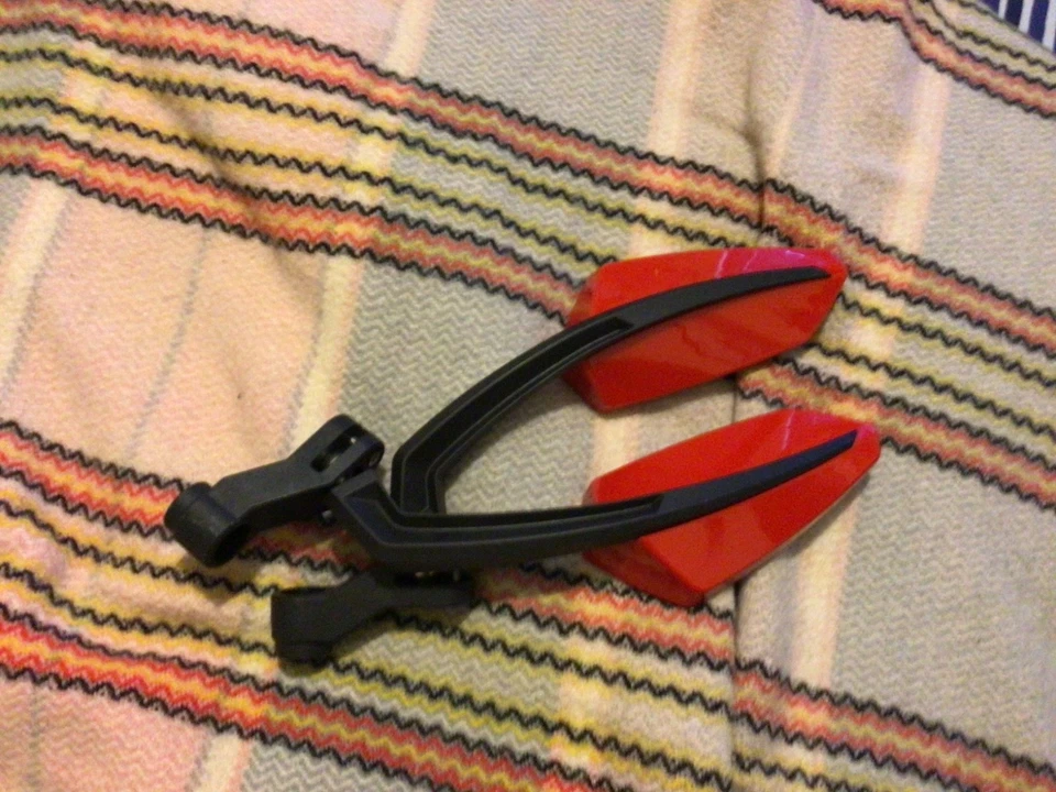 Fuze Red Light Reflector and Mirrors Bundle Child - Image 3 of 4