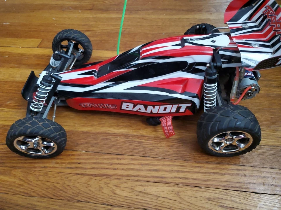 Traxxas Remote-Control Off-Road Car with Racing Stripes - Image 4 of 4