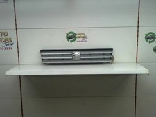 Calandre Peugeot 309