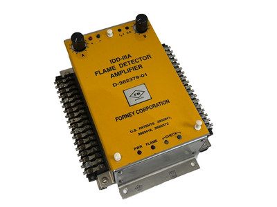 USED Forney D-362379-01 Flame Detector Amplifier
