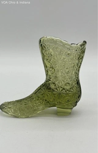 Fenton Daisy and Button Boot Vase Avocado Green Art Glass Vintage