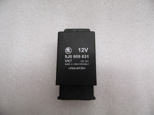 Skoda Roomster 5J Steuergerät Modul Relay Relais module Adapter Airbag 5J0959631