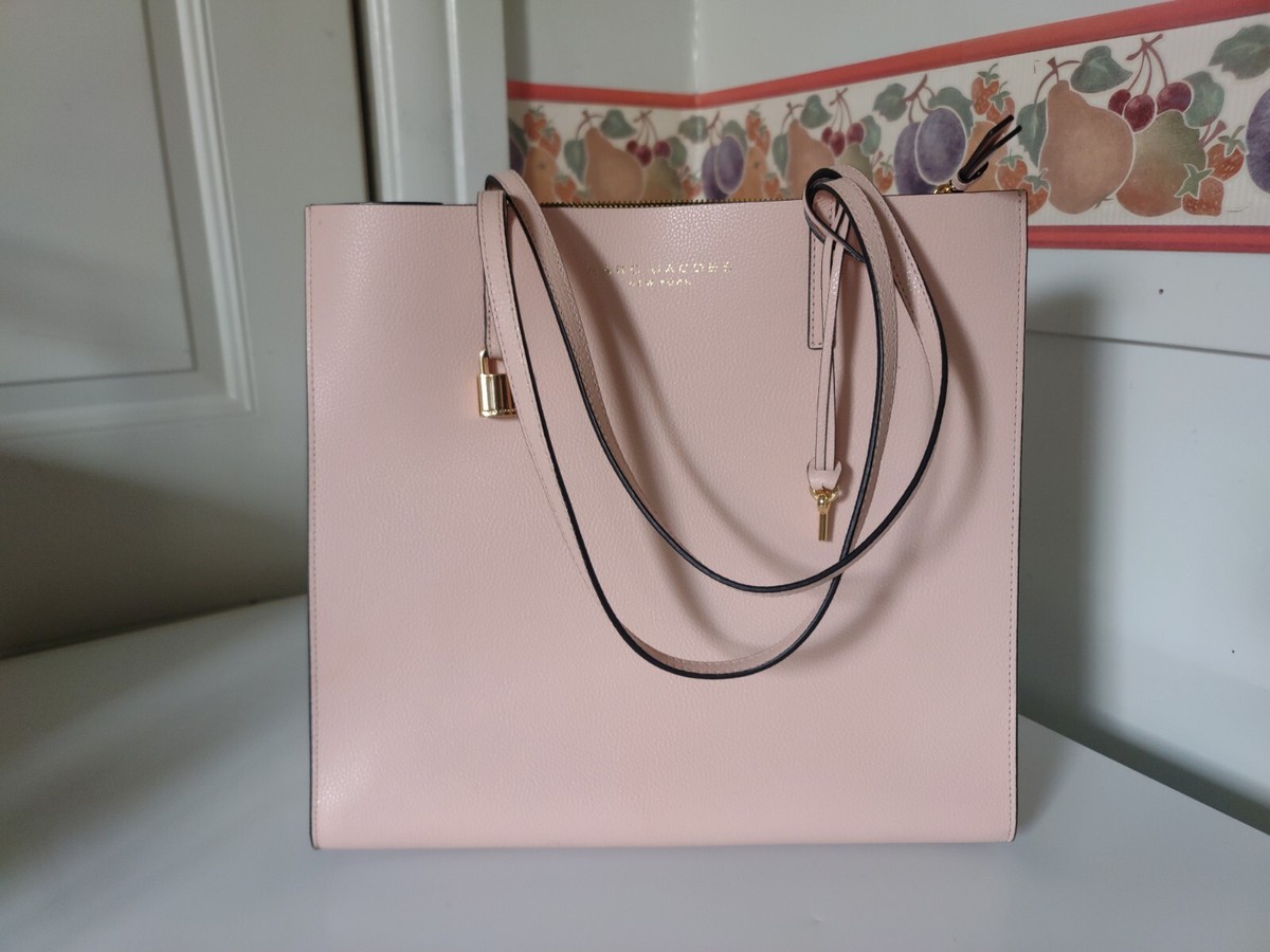 【MARC JACOBS】LIGHT PINK LEATHER TOTE BAG Marc Jacobs The Grind Leather Tote Bag Light Pink Peach Whip