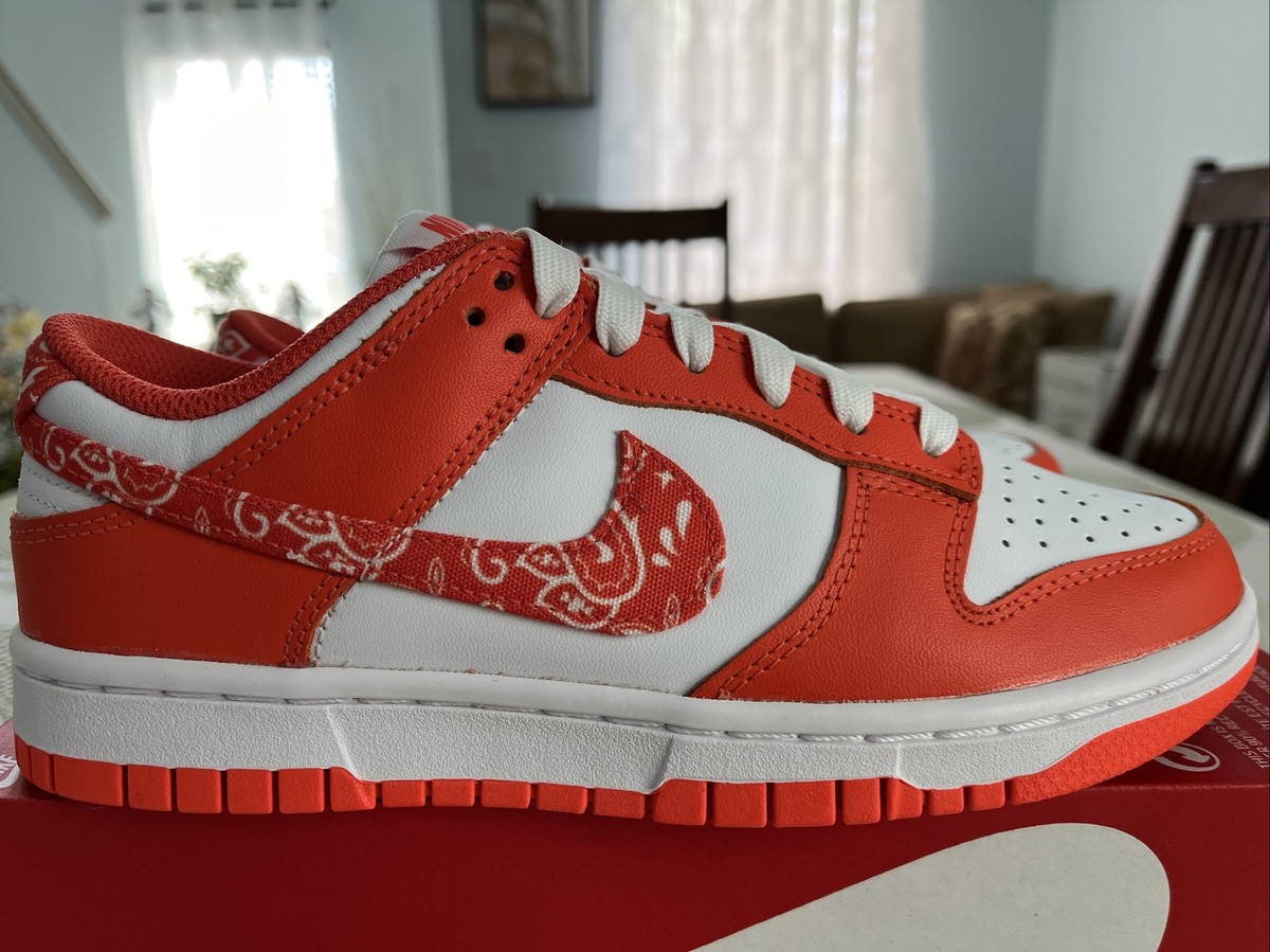 Nike WMNS めり込ん Dunk Low ESS  