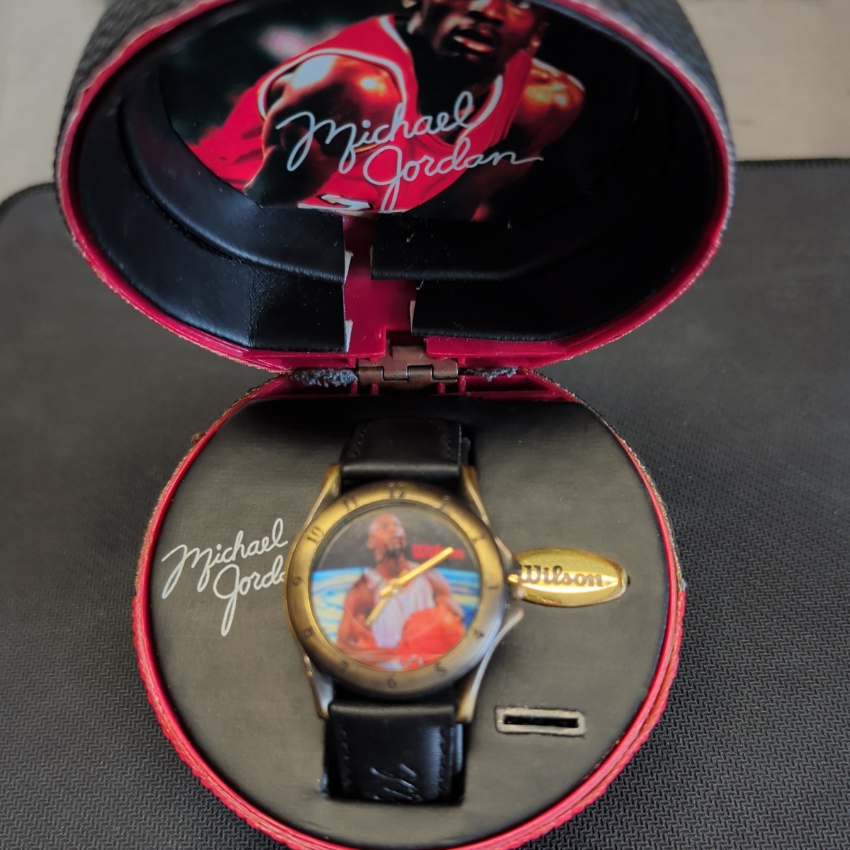 Vintage Michael Jordan Wilson Watch #23 in Basketball Case 1997