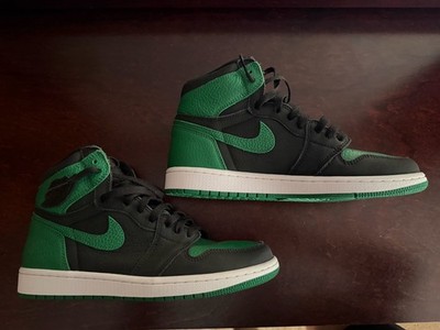 Nike Air Jordan 1 Retro High OG Pine Green Black Green High Top Leather Sneaker