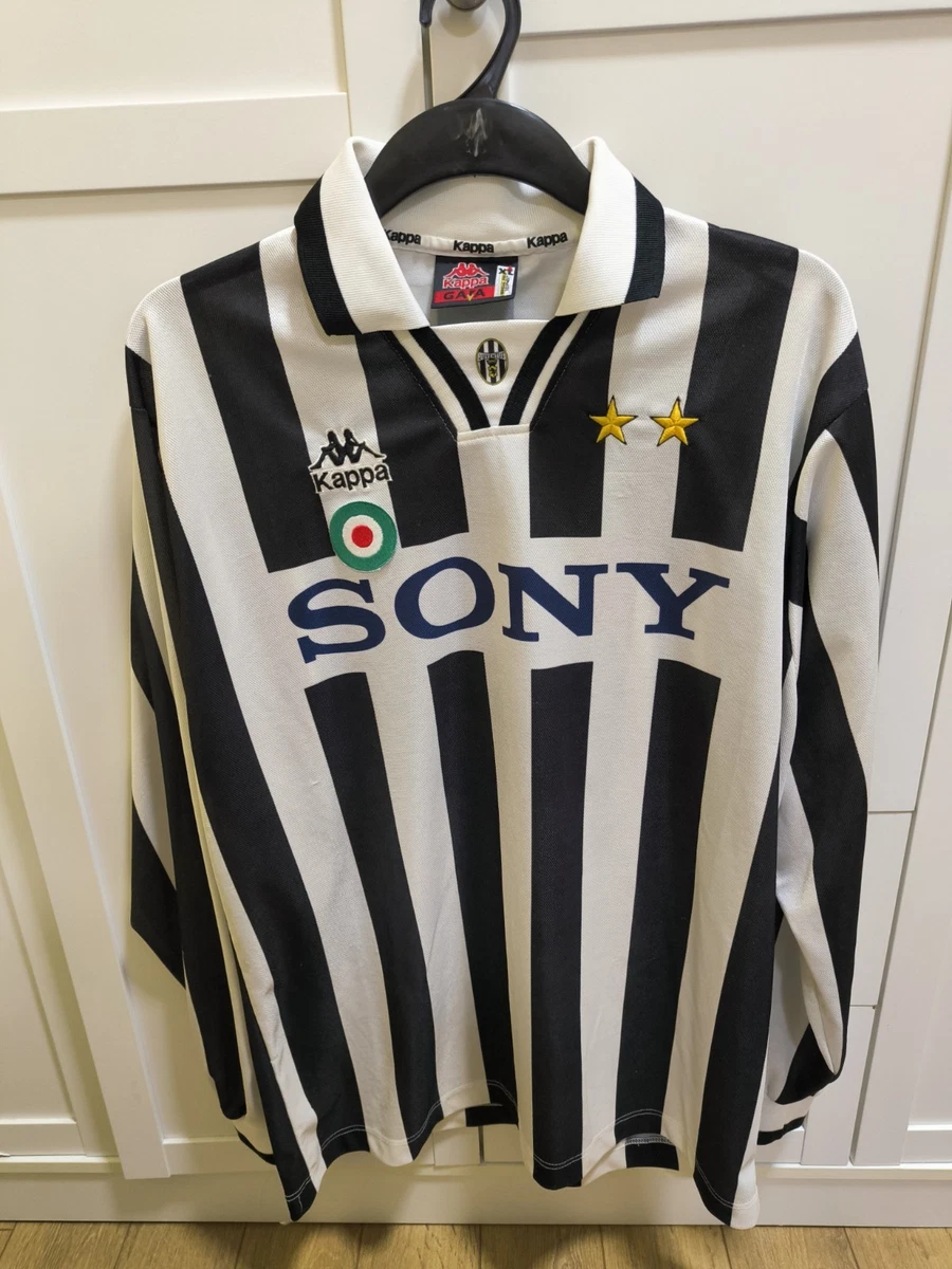 Juventus Kappa In International Club Soccer Fan Apparel