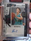 Topps 2025-26 Kon Knueppel NA-KK New Applicant Rookie Autograph Hornets