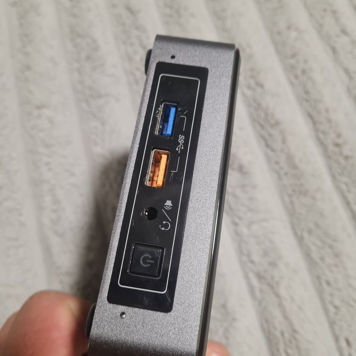 Intel NUC BOXNUC7i7BNk Core i7-7thgen 16gb Ram 500gb ssd UK