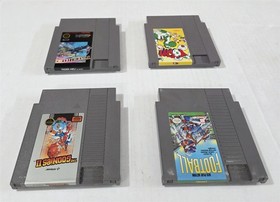 T-126 VINTAGE NINTENDO NES LOT THE GOONIES II, TIGER HELI, YOSHI NES FOOTBALL