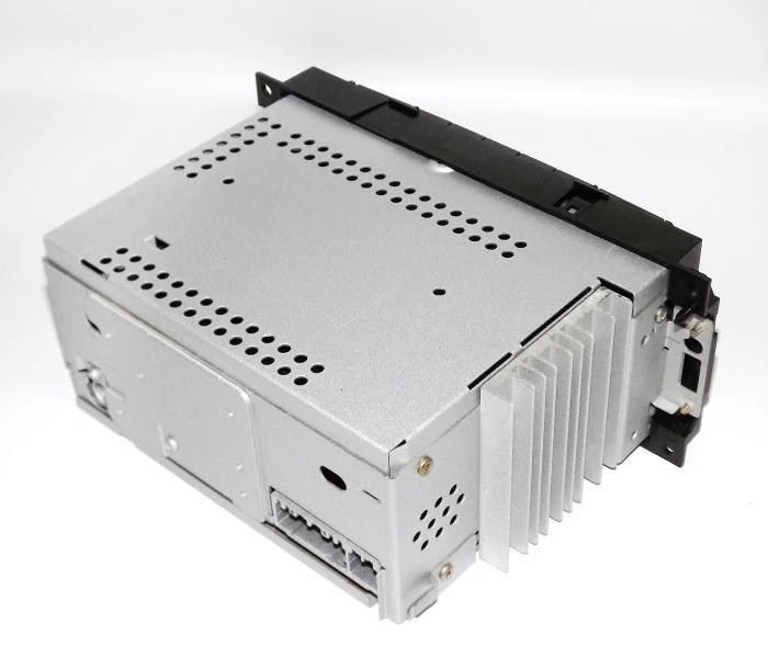 Radio de coche Dodge Charger - 2006 AM FM reproductor de CD auxiliar iPod mp3 entrada REF con garantía Foto 4 de 4