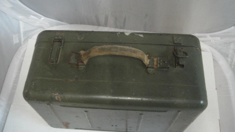 Russiche Waffenkiste für Pistolen Handgranaten Makarow Munition Truhe Vintage - Bild 2 von 4