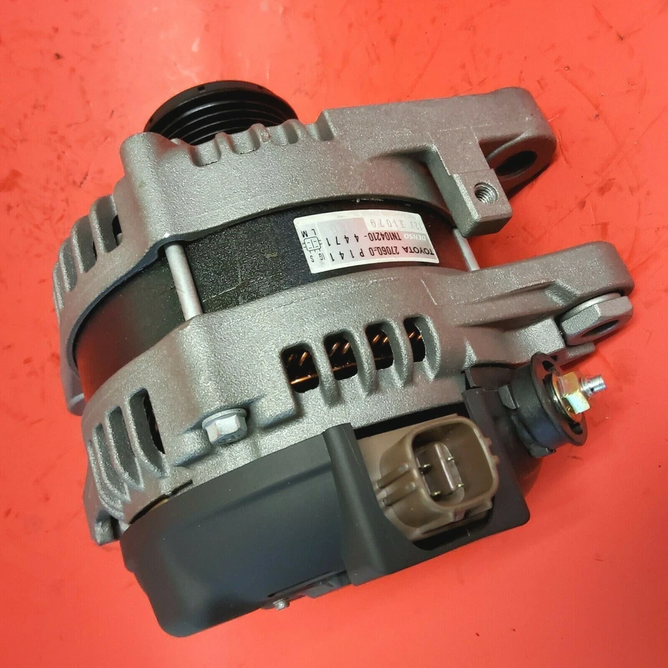 2010 2011 2012 Toyota Truck Highlander V6 3.5Liter 100AMP Alternator  - Image 3 of 4