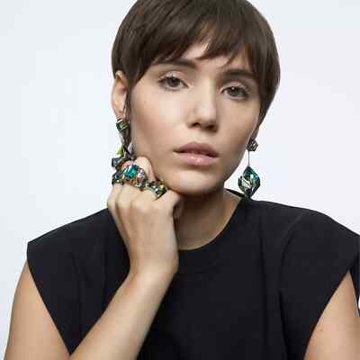 BNIB Swarovski Chroma cocktail ring, Green, Gold tone plated Size