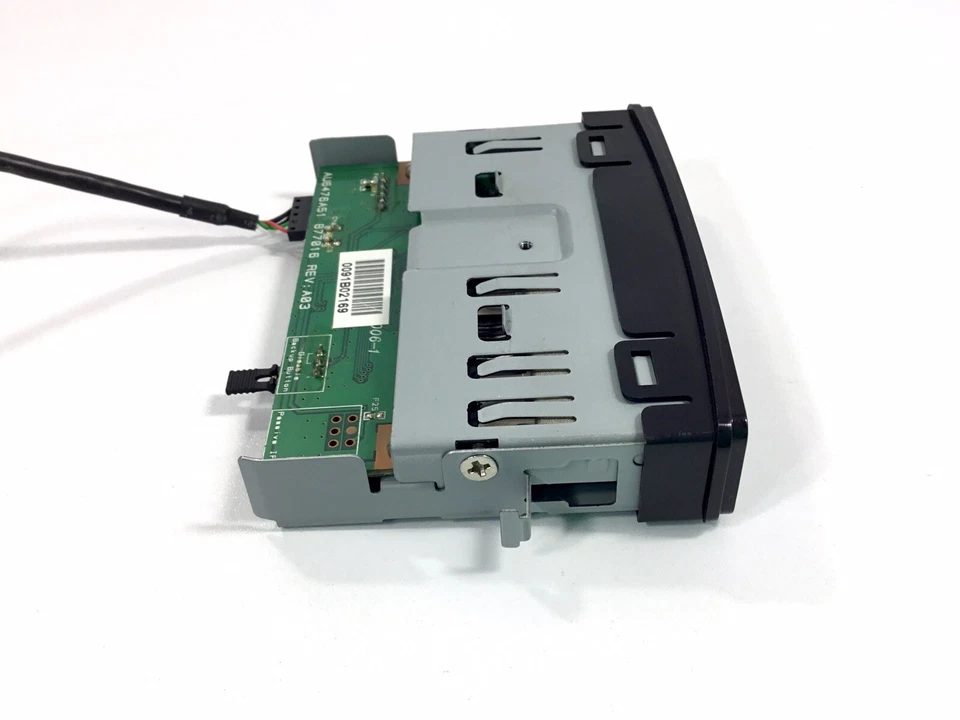 HP Replacement Desktop HP 15-In-1 Media Memory Card Reader With Cable 504857-001 - Image 4 of 4