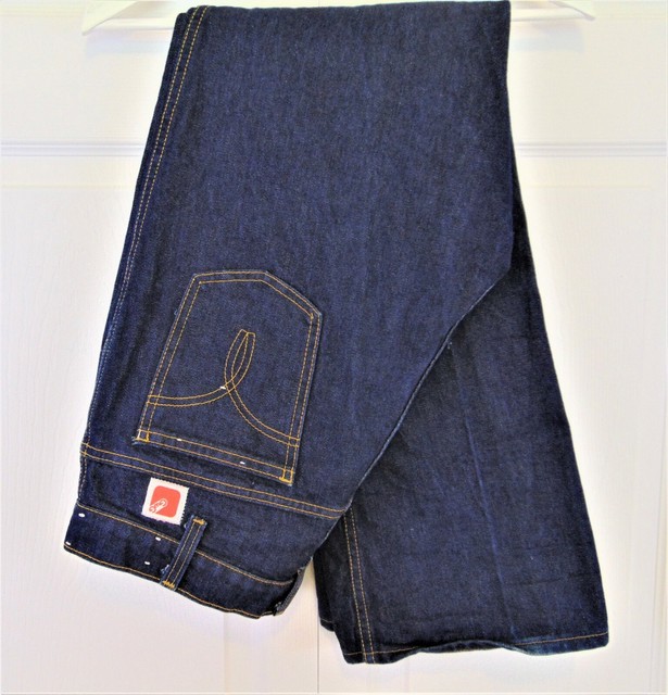 Vintage GWG Cowboy Jeans Mens 36 x 30 Dark Wash Bootcut Made in Canada