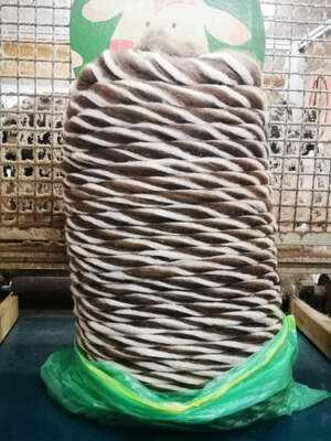 Kardenband/Kammzug ''Monte'' 100g 3,84 / 1kg 38,40 