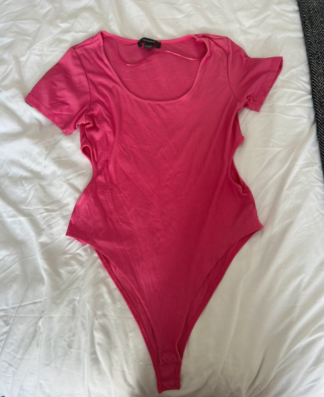 Picture 1 of 2