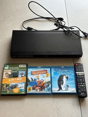LG BD650 3D Blu-ray Player mit Filmen und Fernbedienung