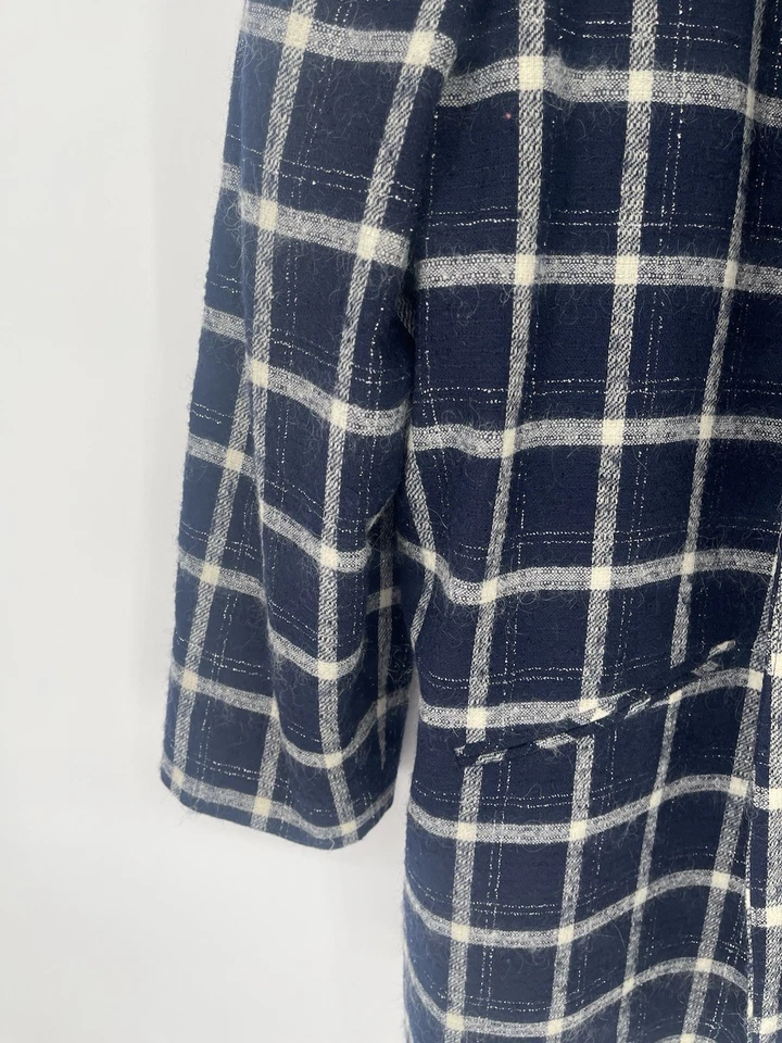 Vintage 80s Pendleton Blue & White Tartan Plaid Wool Blazer Jacket Suit Size 24 - Image 2 of 4