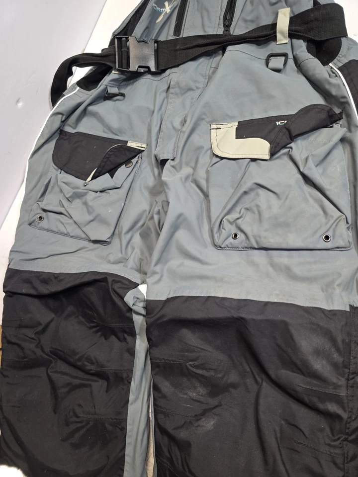 Baberos Clam Ice Armor negro y gris/azul, mono de pesca en hielo para hombre talla XL usados Foto 4 de 4