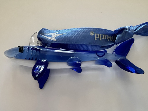 Seaworld Hai Glas Ornament - mundgeblasen - Bild 1 von 4