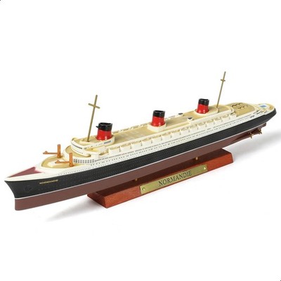 1/1250 Scale HMT Olympic Ocean Liner Die-Cast Metal Model   White Star Line Dazz