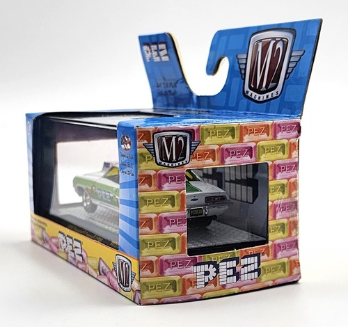2019 M2 Machines PEZ Walmart 1969 Chevrolet Camaro COPO Model 1:64 Scale White - Picture 11 of 20