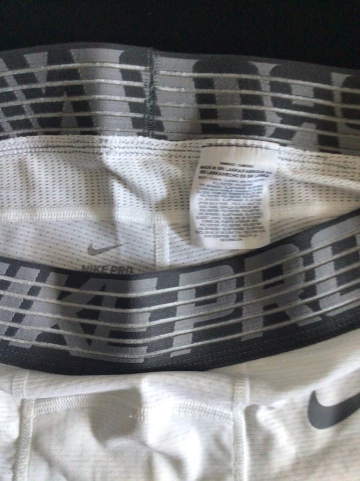 NEW MENS NIKE PRO HYPERCOOL 3/4 TRAINING TIGHTS PANTS WHITE SZ 2XL 853936 - Image 3 of 4