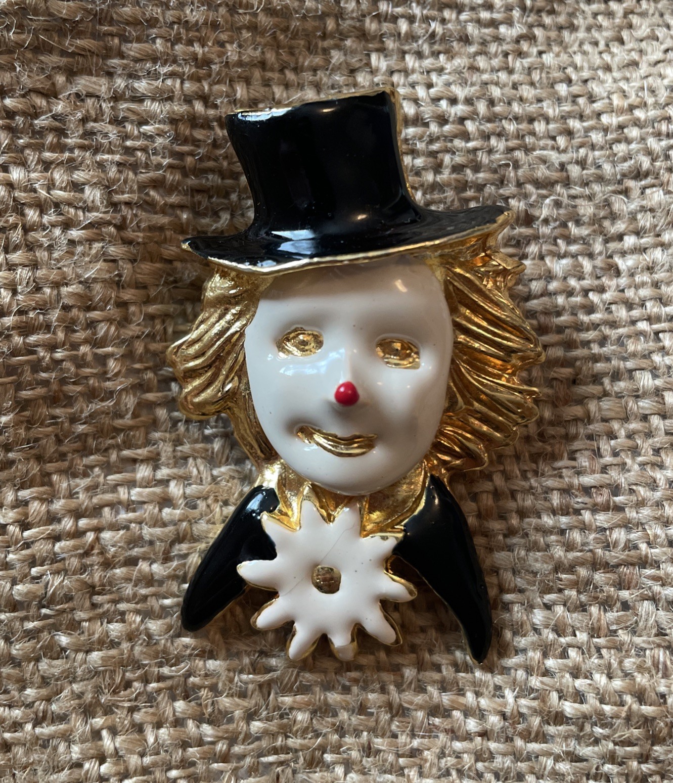 Vintage Clown Mad Hatter Enamel Jewellery Brooch Pin Gold Tone Retro Willy Wonka