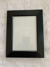 Prinz Dakota Black Wood 5"x7" Photo Frame (Overall Size is 7x9)