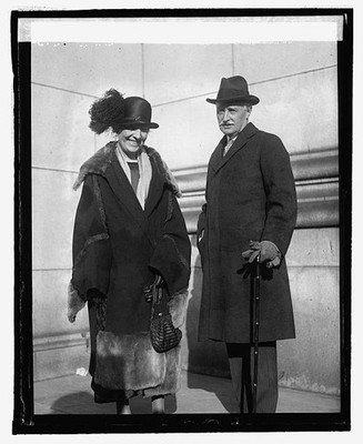 Photo:Sir Howard & Lady Howard at Union Station,3/6/25,March 1925