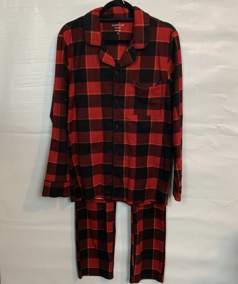 Cuddl Duds Woman's 2 Piece Red/Black Checked Long Sleeve Button Up Pajamas SMALL - Image 2 of 4