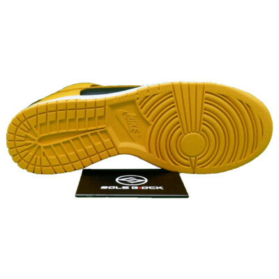 Size 10.5 - Nike Wu-Tang x Dunk Retro Premium 2024 High Yellow for 