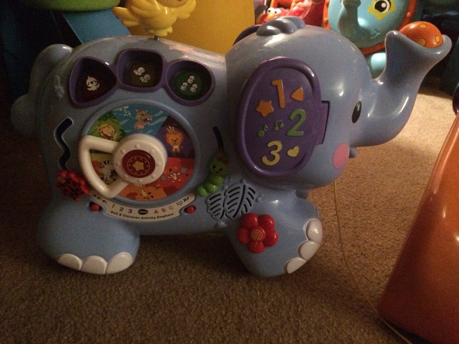 vtech pull and discover activity elephant
