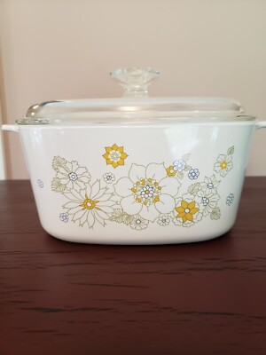 VTG CorningWare Pyroflam FLORAL BOUQUET Casserole Dish 3 Qt  A-3-B W/Lid A-9-C