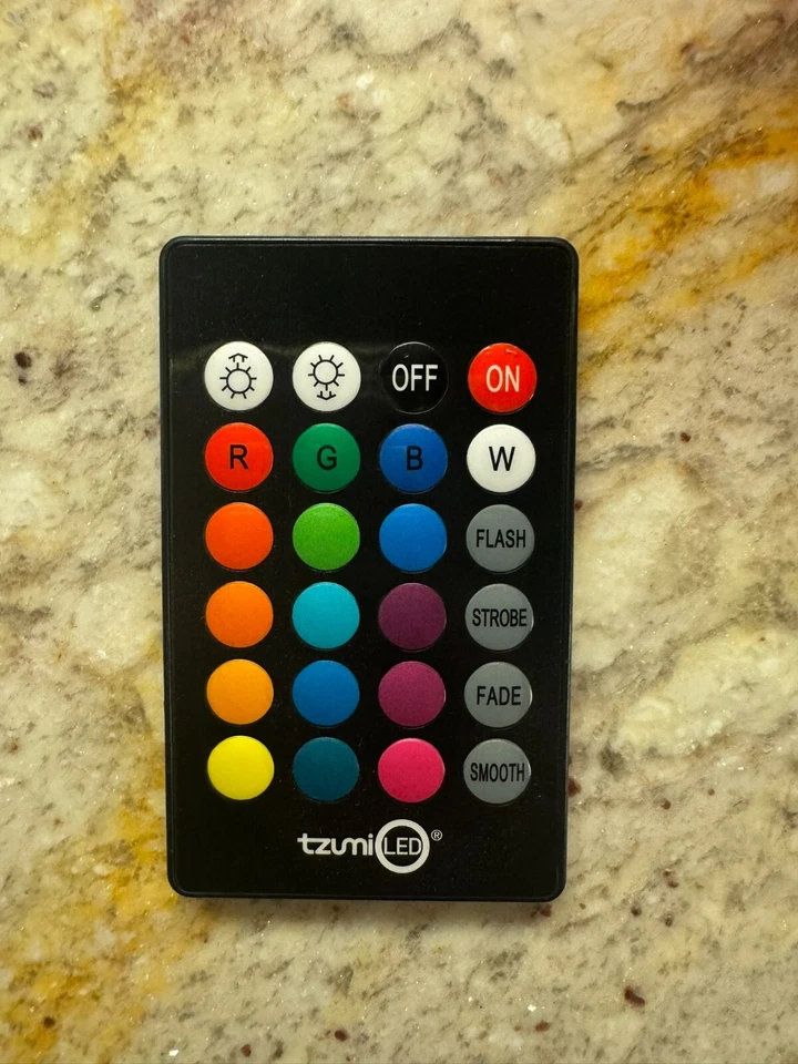 Terminator 2 Judgment Day cast signed custom VHS lamp with remote JSA - Image 3 of 4