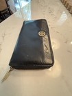 Tory Burch Zip Wallet - Black Leather with card holders and coin purse, nice — photo 6