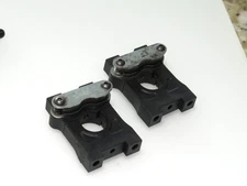 XB-1110 team xray XB8 2022 Buggy center diff mounts brake pads