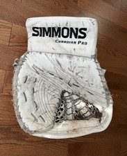 SIMMONS Canadian Pro 1000 Hockey Goalie Catcher Glove