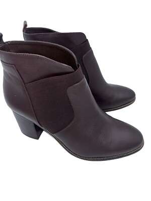 Calvin Kline Brown Ashby Boots Womens Size 10