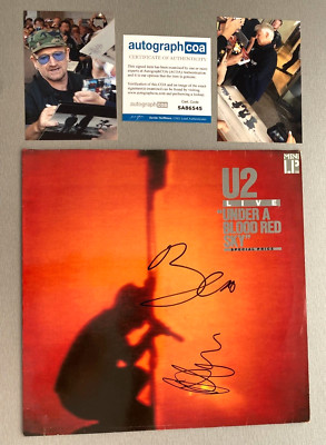 U2  ''Bono & Adam Clayton'' In-person signed LP-Cover Vinyl 12'' Autogramm COA ACOA