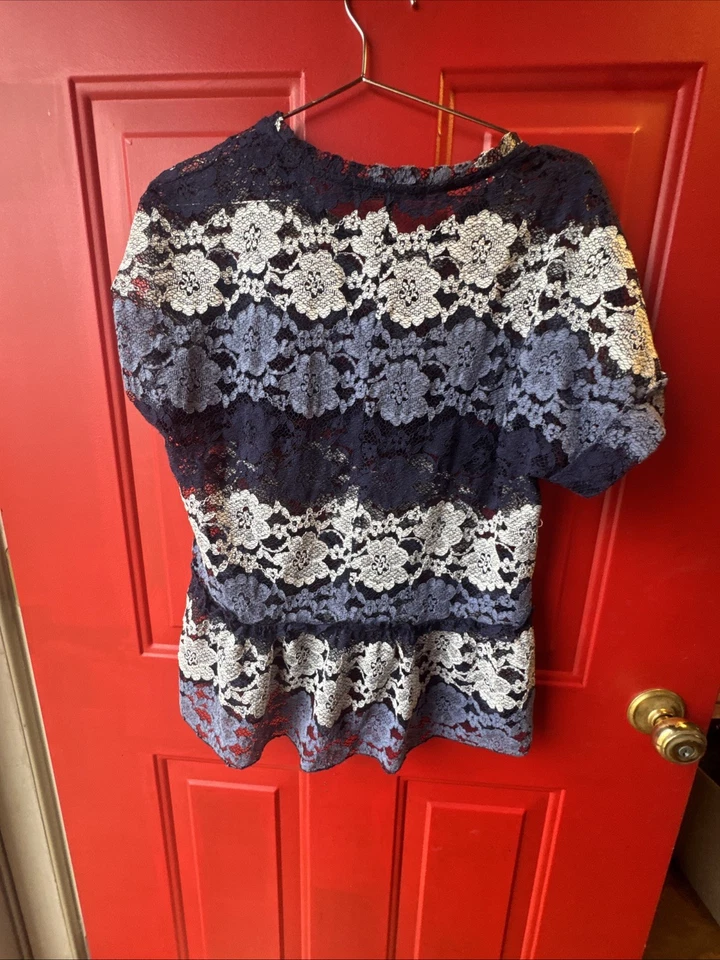 Top Eva Franco Encaje Peplum L Negro Crema Floral Transparente Elegante Anthropologie Foto 3 de 3