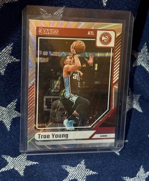 TRAE YOUNG 2024-25 DONRUSS SILVER WEDGES PARALLEL #93   (ID 118)